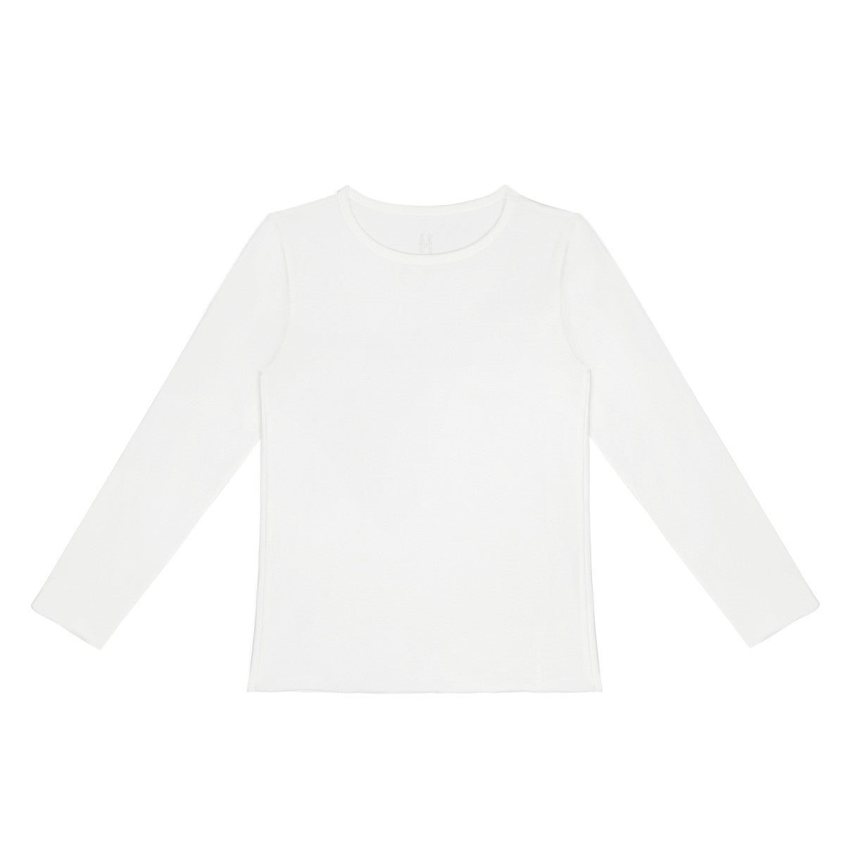 Little Hedonist longsleeve for boys and girls in bright white. A light but warm longsleeve made from organic cotton. Sustainable kids clothing.