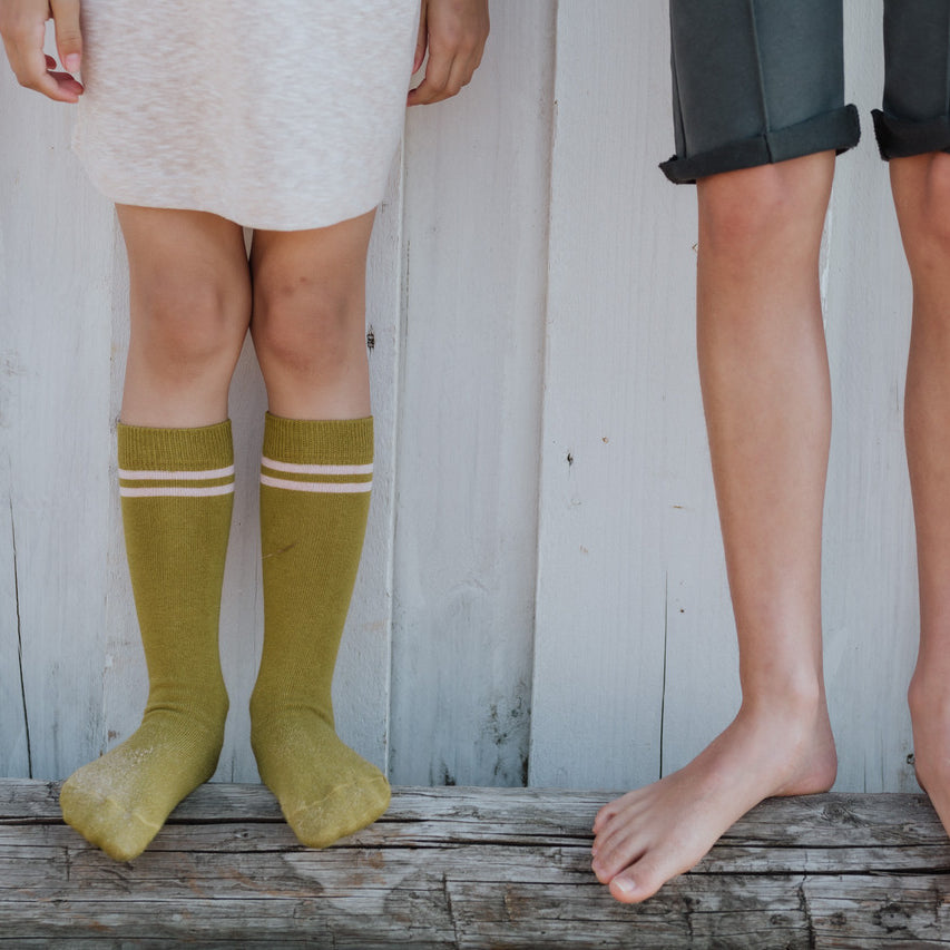New old-fashion knitted knee socks to spice up your little one's style.